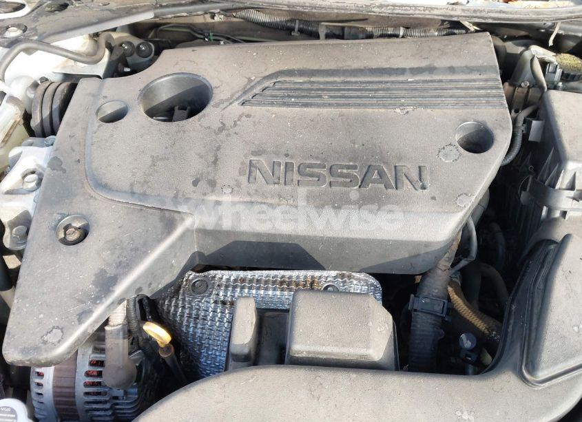 Photo 10 of 2018 Nissan Altima 2.5 SR (VIN 1N4AL3AP0JC144551)