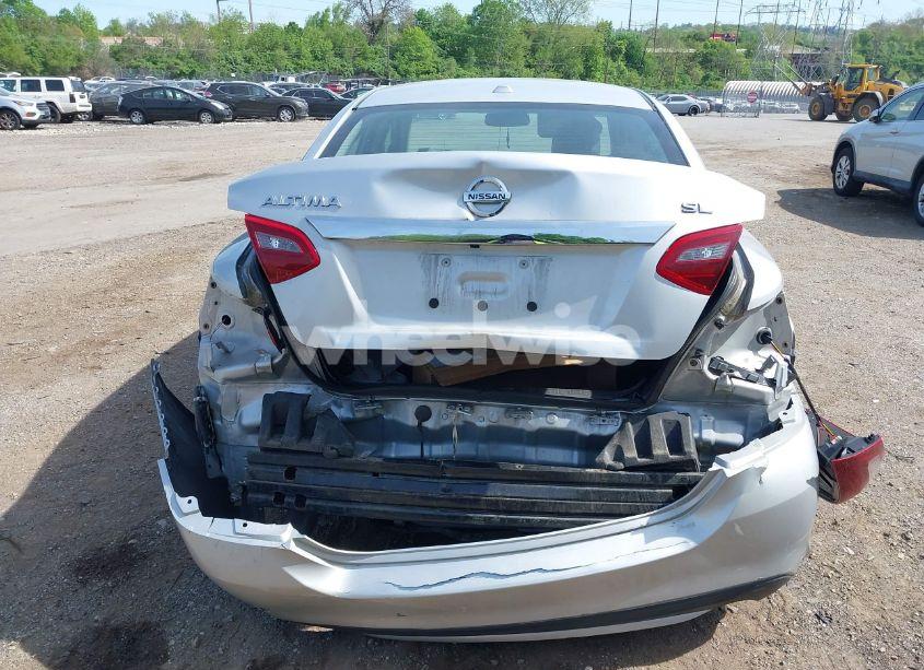 Photo 17 of 2018 Nissan Altima 2.5 SL (VIN 1N4AL3AP0JC155792)