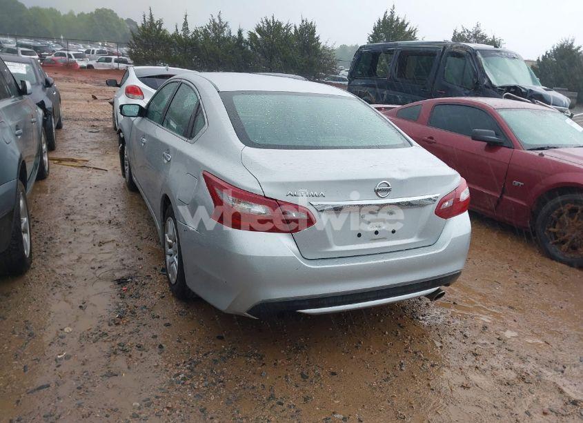Photo 3 of 2018 Nissan Altima 2.5 S (VIN 1N4AL3AP0JC159938)