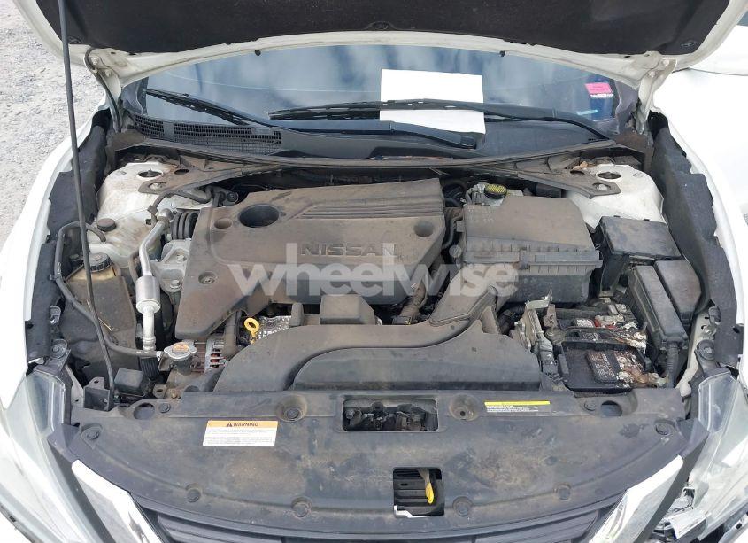 Photo 10 of 2018 Nissan Altima 2.5 SV (VIN 1N4AL3AP0JC161172)