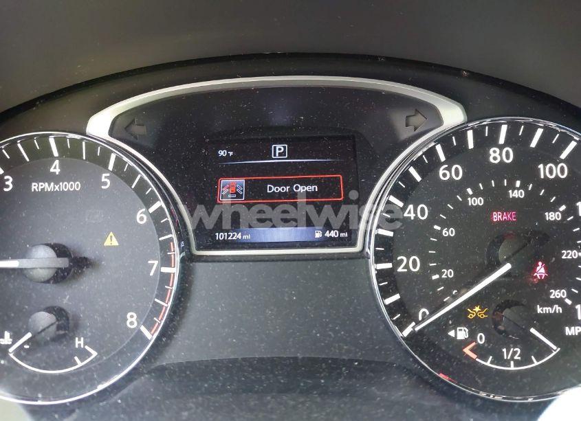 Photo 7 of 2018 Nissan Altima 2.5 SR (VIN 1N4AL3AP0JC187335)