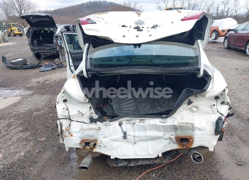 Photo 6 of 2018 Nissan Altima 2.5 SL (VIN 1N4AL3AP0JC190302)