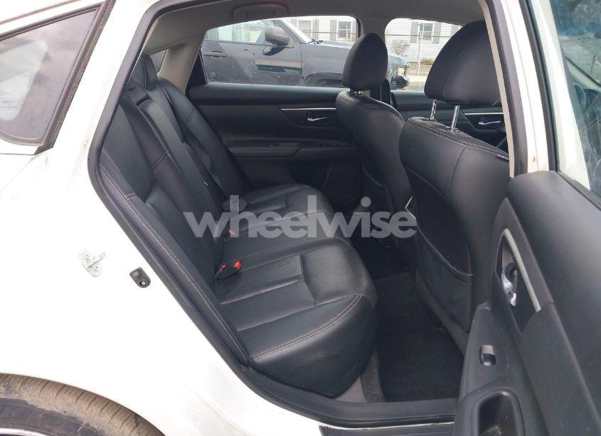 Photo 8 of 2018 Nissan Altima 2.5 SL (VIN 1N4AL3AP0JC190302)