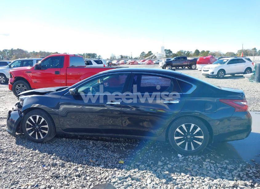 Photo 14 of 2018 Nissan Altima 2.5 SV (VIN 1N4AL3AP0JC198562)