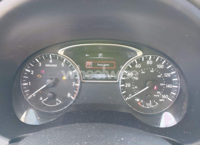 Photo 7 of 2018 Nissan Altima 2.5 SV (VIN 1N4AL3AP0JC198562)