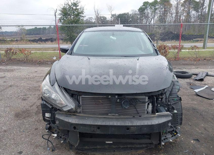 Photo 13 of 2018 Nissan Altima 2.5 SR (VIN 1N4AL3AP0JC200178)