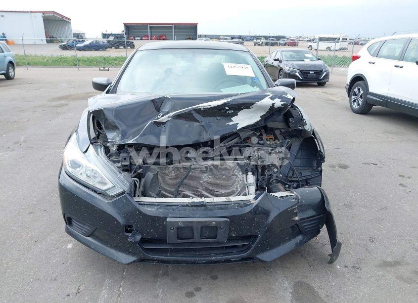 Photo 12 of 2018 Nissan Altima 2.5 S (VIN 1N4AL3AP0JC220107)