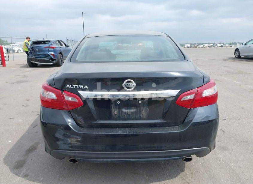 Photo 16 of 2018 Nissan Altima 2.5 S (VIN 1N4AL3AP0JC220107)