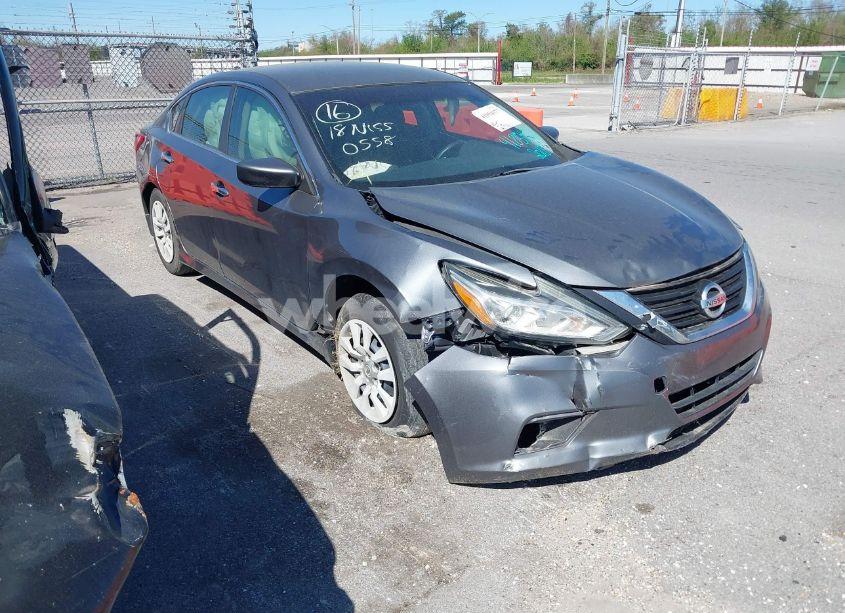 2018 Nissan Altima 2.5 S (VIN 1N4AL3AP0JC220558) main photo