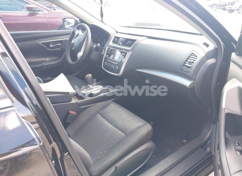 Photo 5 of 2018 Nissan Altima 2.5 S (VIN 1N4AL3AP0JC225338)