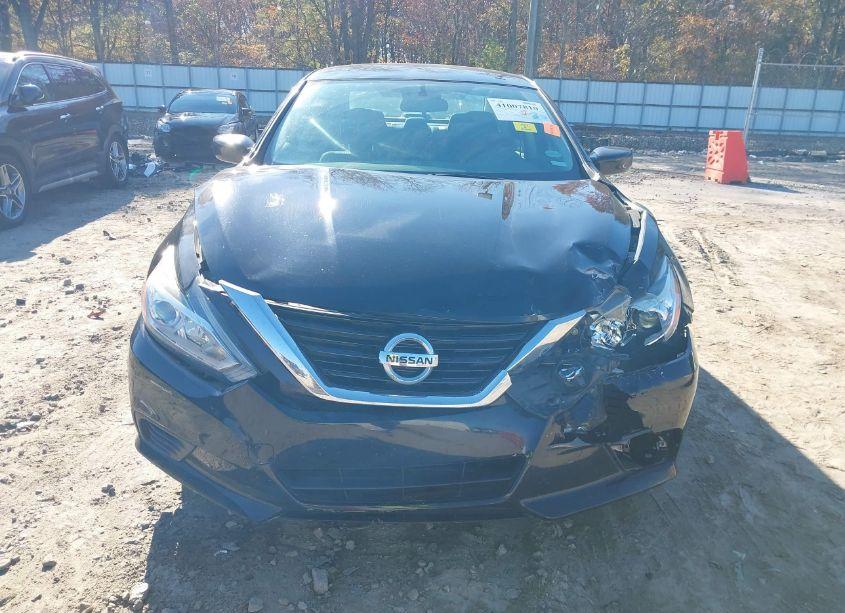 Photo 12 of 2018 Nissan Altima 2.5 S (VIN 1N4AL3AP0JC231933)