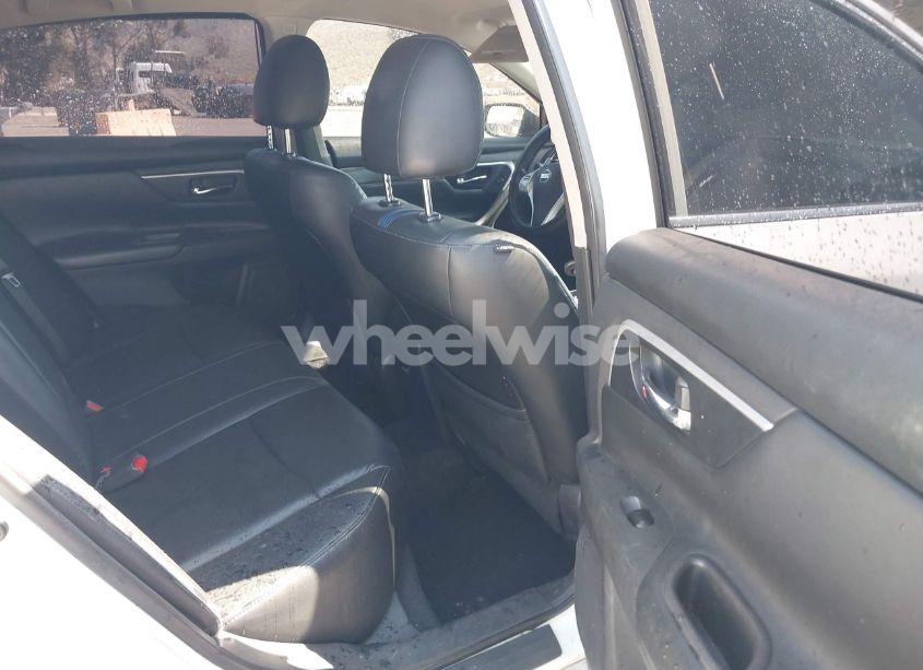 Photo 8 of 2018 Nissan Altima 2.5 SR (VIN 1N4AL3AP0JC234962)