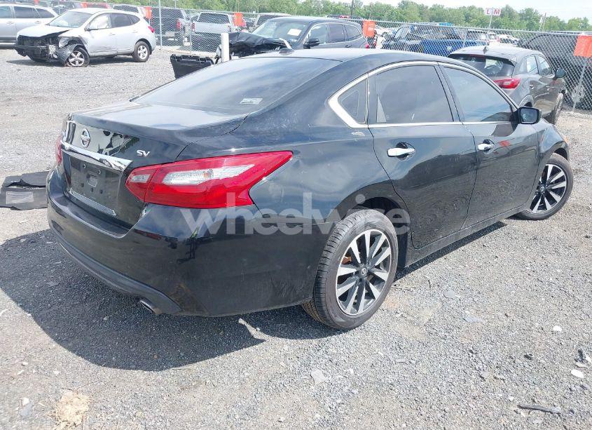 Photo 4 of 2018 Nissan Altima 2.5 SV (VIN 1N4AL3AP0JC240440)