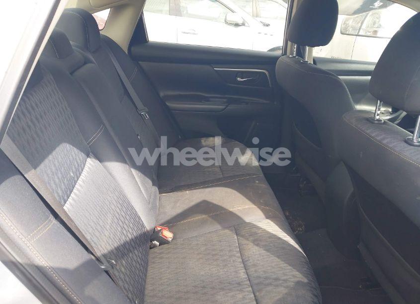 Photo 8 of 2018 Nissan Altima 2.5 SV (VIN 1N4AL3AP0JC246884)