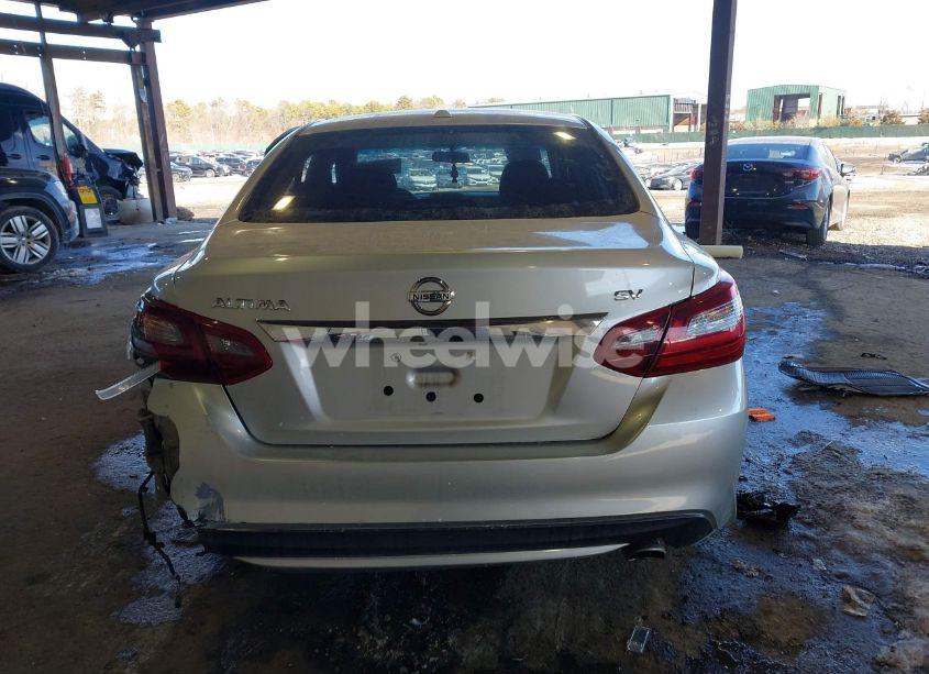 Photo 16 of 2018 Nissan Altima 2.5 SV (VIN 1N4AL3AP0JC246934)