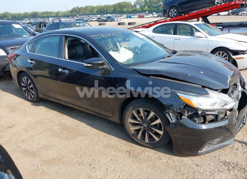 2018 Nissan Altima 2.5 SL (VIN 1N4AL3AP0JC247856) main photo
