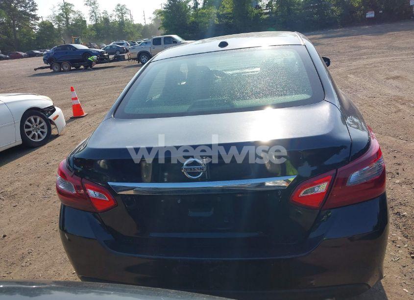 Photo 16 of 2018 Nissan Altima 2.5 SL (VIN 1N4AL3AP0JC247856)