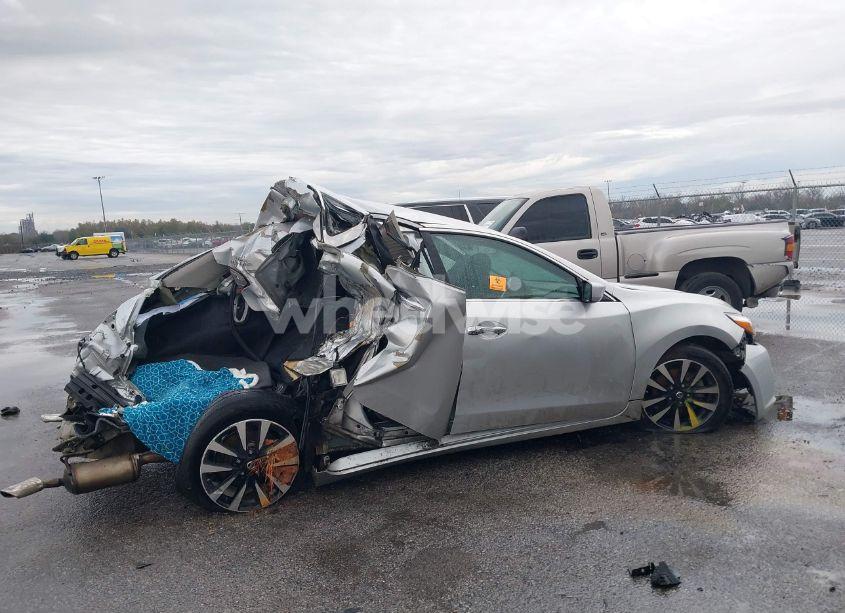 Photo 12 of 2018 Nissan Altima 2.5 SV (VIN 1N4AL3AP0JC250353)