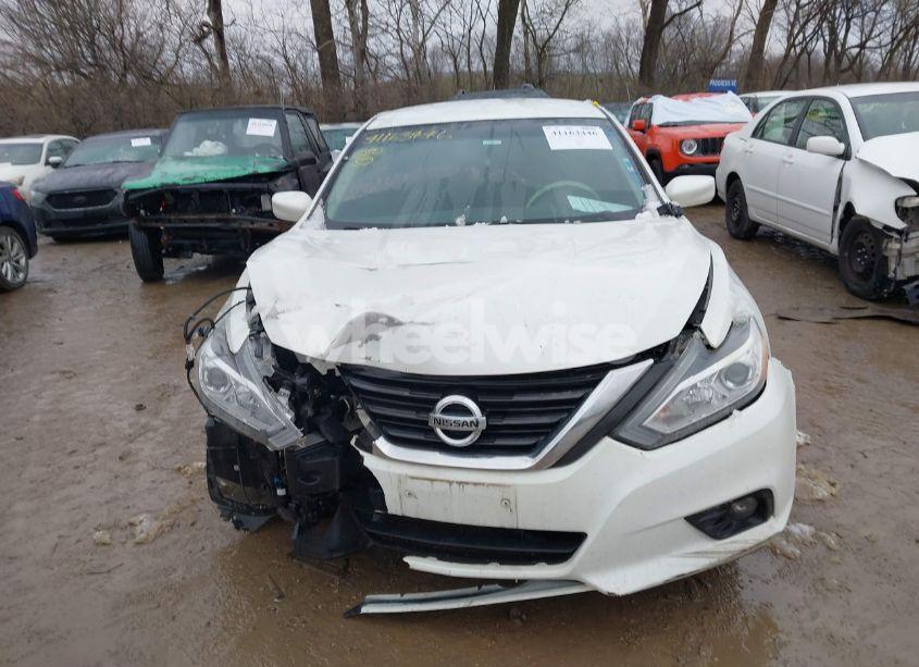Photo 12 of 2018 Nissan Altima 2.5 SV (VIN 1N4AL3AP0JC269422)