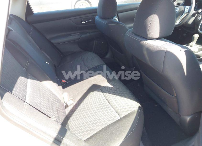 Photo 8 of 2018 Nissan Altima 2.5 S (VIN 1N4AL3AP0JC269632)