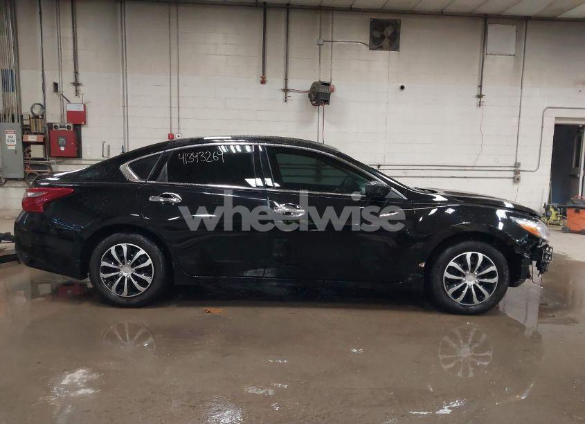 Photo 14 of 2018 Nissan Altima 2.5 S (VIN 1N4AL3AP0JC271008)