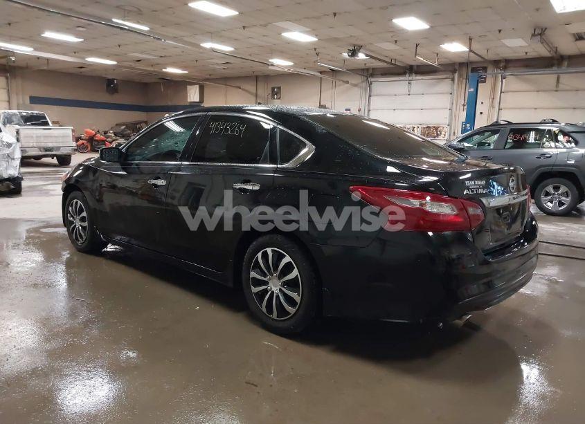 Photo 3 of 2018 Nissan Altima 2.5 S (VIN 1N4AL3AP0JC271008)