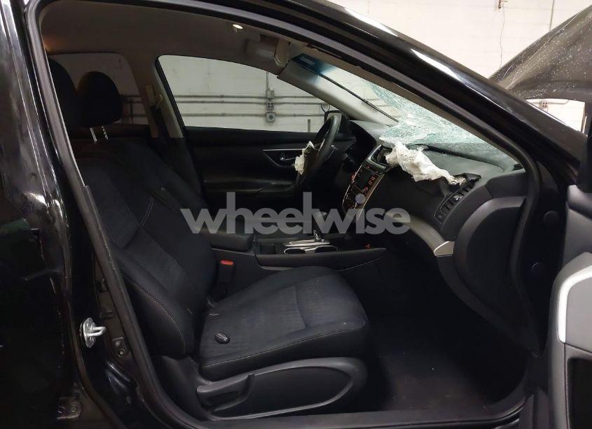 Photo 5 of 2018 Nissan Altima 2.5 S (VIN 1N4AL3AP0JC271008)