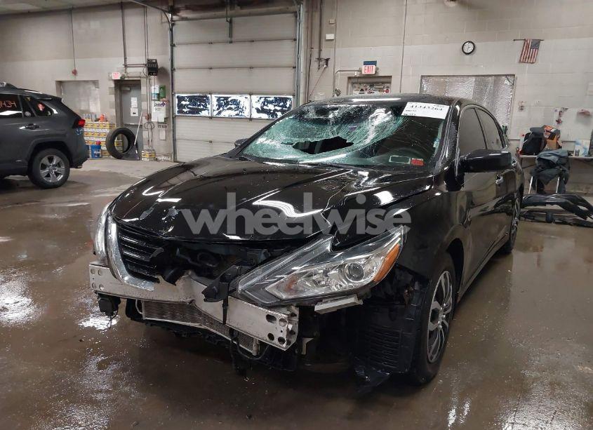 Photo 6 of 2018 Nissan Altima 2.5 S (VIN 1N4AL3AP0JC271008)