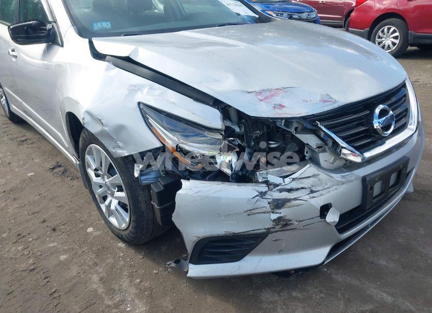 Photo 6 of 2018 Nissan Altima 2.5 S (VIN 1N4AL3AP0JC274975)