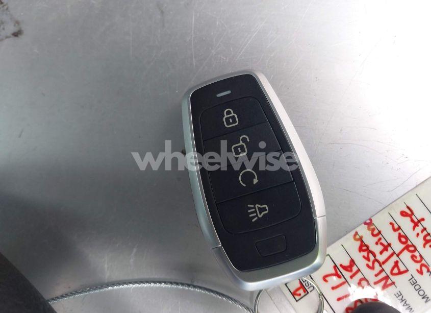 Photo 11 of 2018 Nissan Altima 2.5 S (VIN 1N4AL3AP0JC283112)