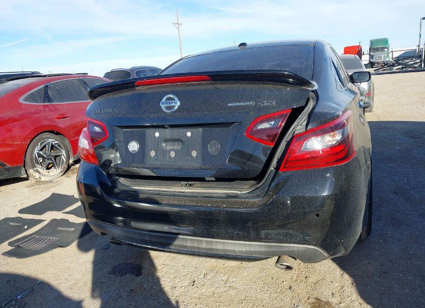 Photo 16 of 2018 Nissan Altima 2.5 SR (VIN 1N4AL3AP0JC291324)