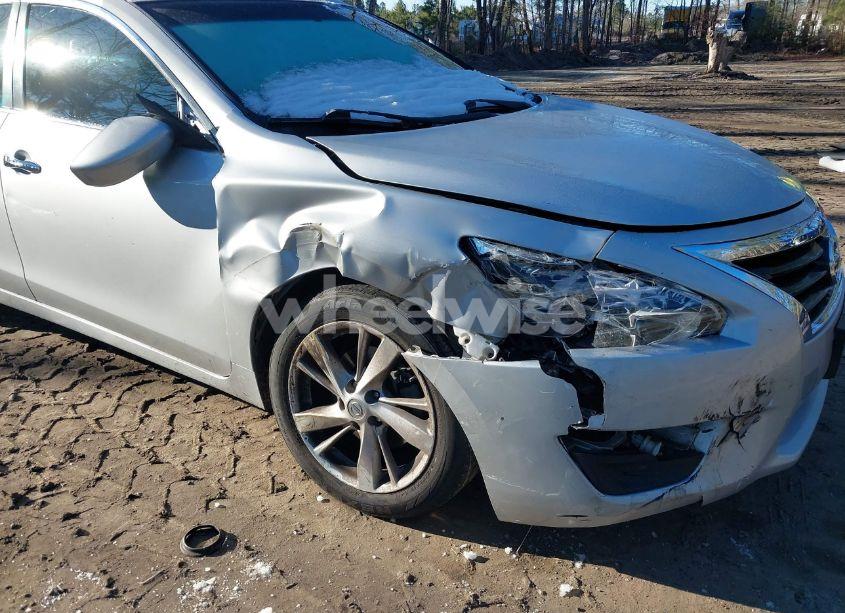 Photo 6 of 2013 Nissan Altima 2.5 SV (VIN 1N4AL3AP1DC103902)