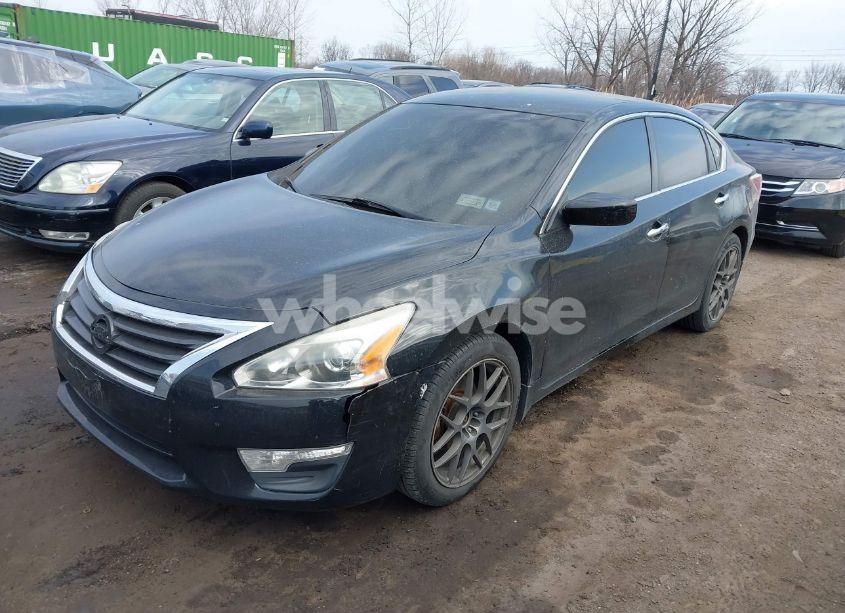 Photo 2 of 2013 Nissan Altima 2.5 S (VIN 1N4AL3AP1DC111871)