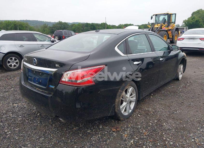 Photo 4 of 2013 Nissan Altima 2.5 SL (VIN 1N4AL3AP1DC117279)