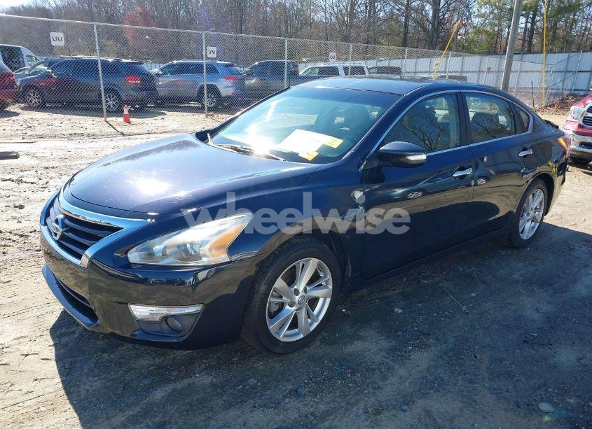 Photo 2 of 2013 Nissan Altima 2.5 SV (VIN 1N4AL3AP1DC123390)
