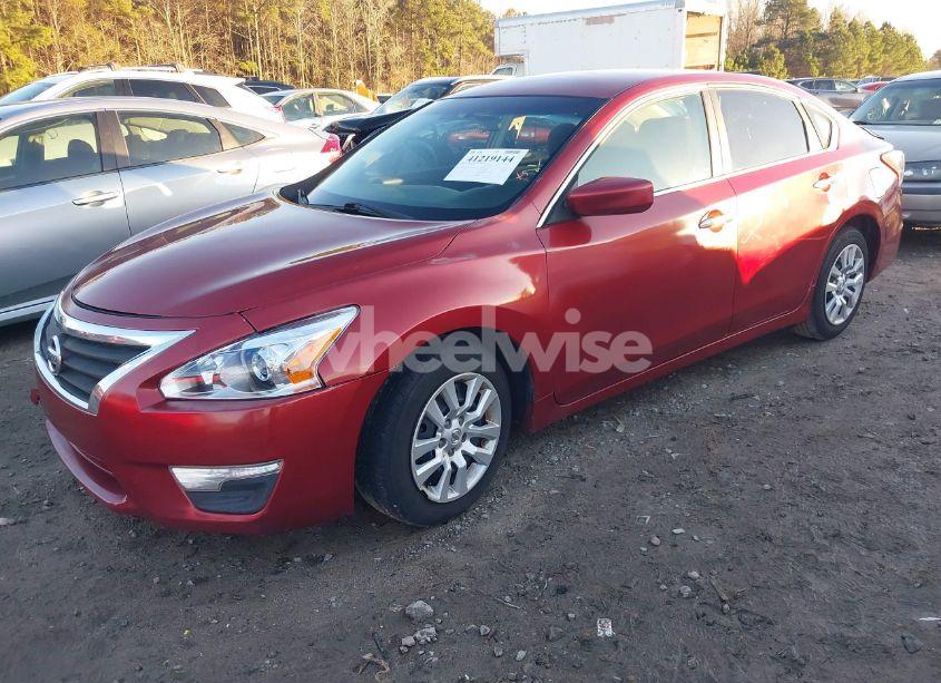 Photo 2 of 2013 Nissan Altima 2.5 S (VIN 1N4AL3AP1DC145647)