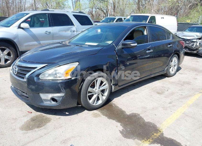 Photo 2 of 2013 Nissan Altima 2.5 SV (VIN 1N4AL3AP1DC156308)