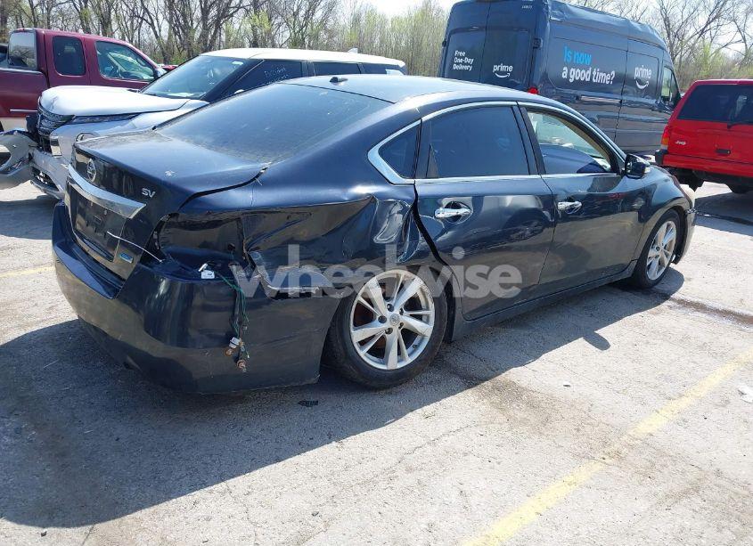 Photo 4 of 2013 Nissan Altima 2.5 SV (VIN 1N4AL3AP1DC156308)