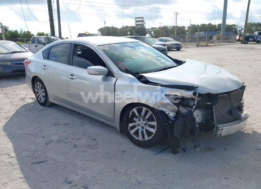 2013 Nissan Altima 2.5 S (VIN 1N4AL3AP1DC156311) main photo