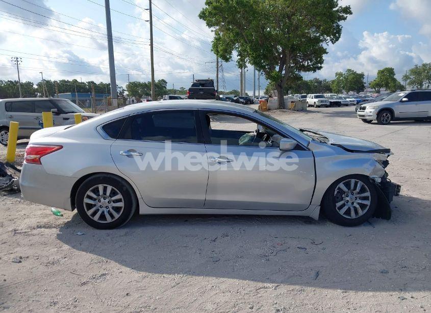 Photo 14 of 2013 Nissan Altima 2.5 S (VIN 1N4AL3AP1DC156311)