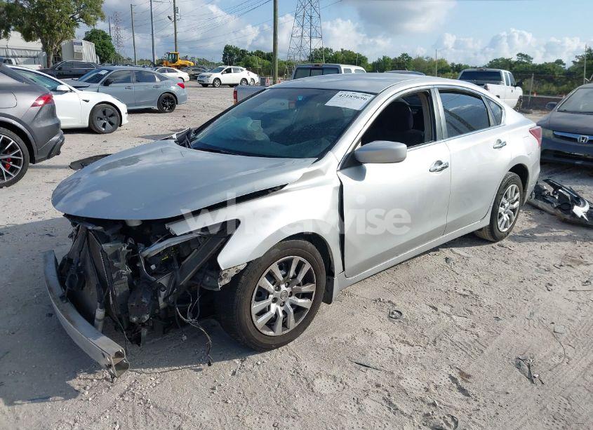 Photo 2 of 2013 Nissan Altima 2.5 S (VIN 1N4AL3AP1DC156311)