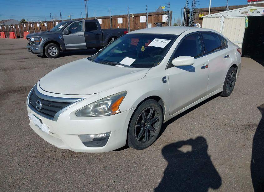 Photo 2 of 2013 Nissan Altima 2.5 S (VIN 1N4AL3AP1DC164120)