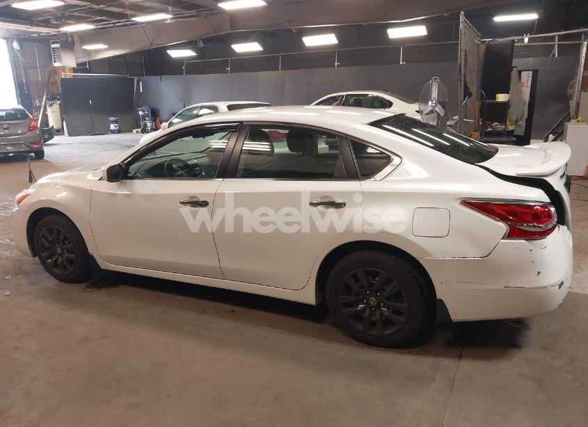 Photo 14 of 2013 Nissan Altima 2.5 S (VIN 1N4AL3AP1DC178101)