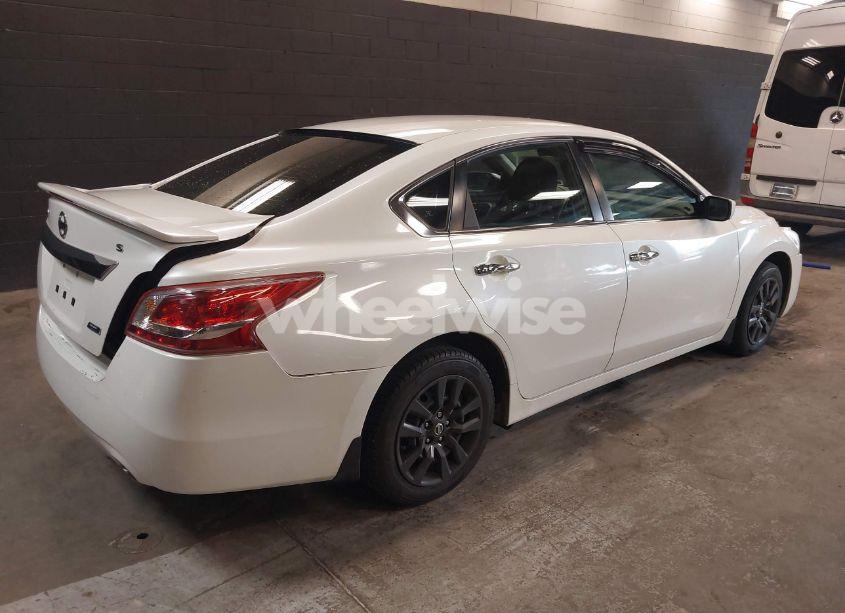 Photo 4 of 2013 Nissan Altima 2.5 S (VIN 1N4AL3AP1DC178101)