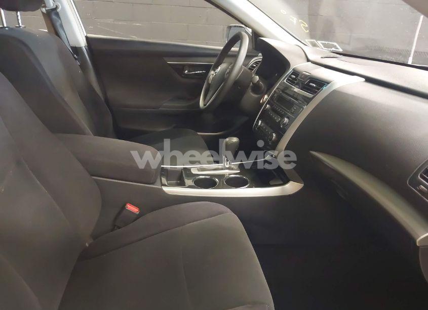 Photo 5 of 2013 Nissan Altima 2.5 S (VIN 1N4AL3AP1DC178101)