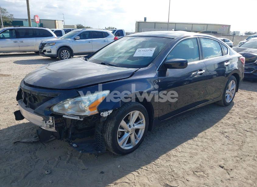 Photo 2 of 2013 Nissan Altima 2.5 SV (VIN 1N4AL3AP1DC201831)