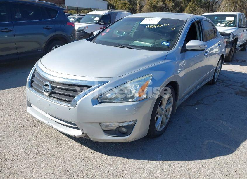 Photo 2 of 2013 Nissan Altima 2.5 SL (VIN 1N4AL3AP1DC202221)