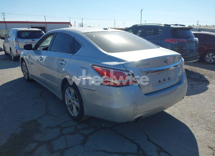 Photo 3 of 2013 Nissan Altima 2.5 SL (VIN 1N4AL3AP1DC202221)