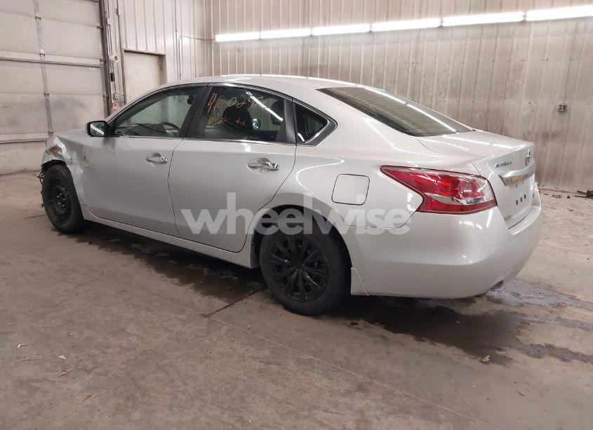 Photo 3 of 2013 Nissan Altima 2.5 S (VIN 1N4AL3AP1DC202803)