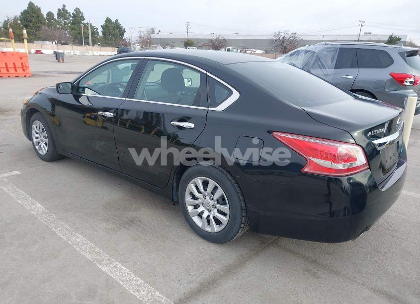 Photo 3 of 2013 Nissan Altima 2.5 S (VIN 1N4AL3AP1DC205961)